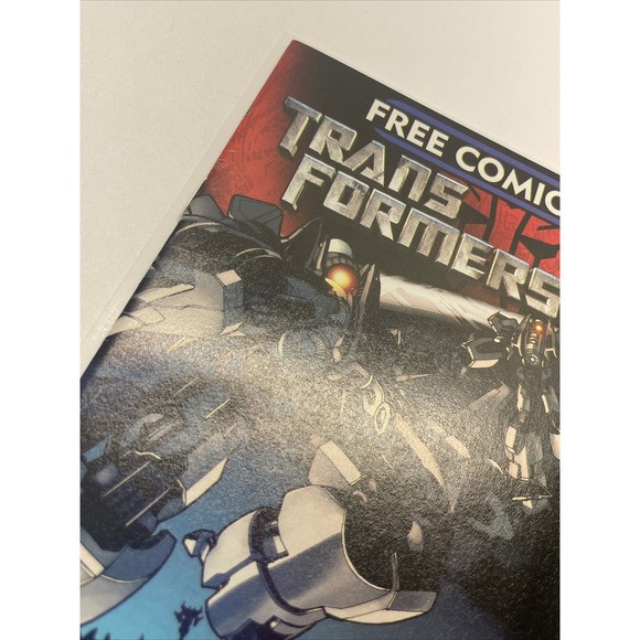 IDW Comics Transformers Movie Prequel Issue No 1 FCBD Part 1 Cover A May 2007 - Picture 5 of 11